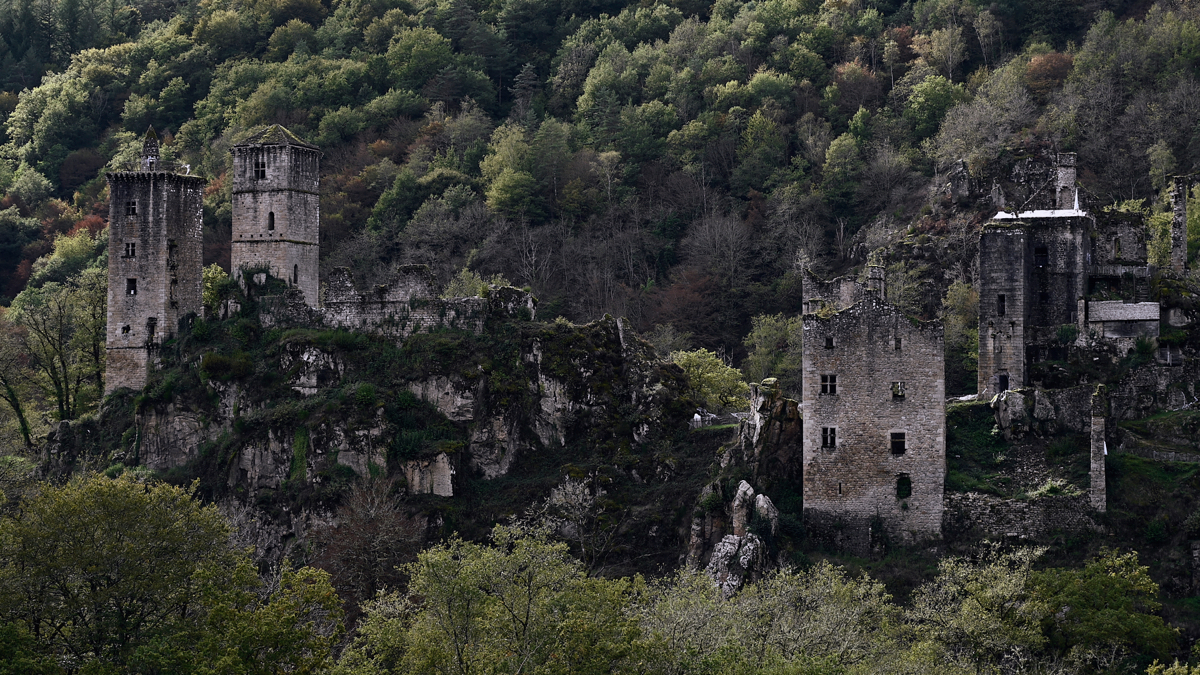 Tours de Merle.jpg